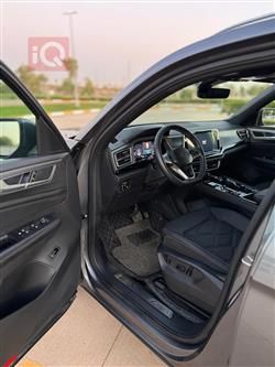 Volkswagen Atlas Cross Sport